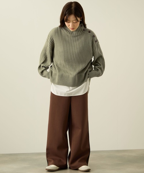 NAVY(ネイビー)の「nAvy 時短レイヤード風 ボタンハイネックニット(ニット/セーター・レディース・ブラック/グリーン/レッド/ブルー/ホワイト×ネイビー・FREE)」の18枚目の写真
