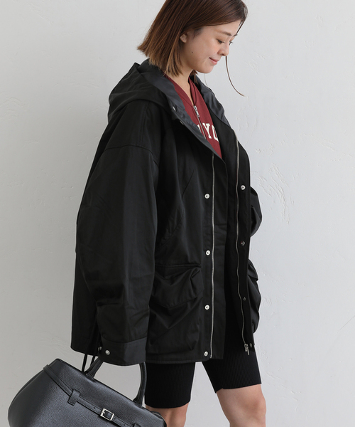 U by SPICK&SPAN（ユーバイスピックアンドスパン）の「KIJUN/キジュン Arcade Pocket Parka（その他アウター・レディース・ブラック/ボルドー・FREE）」の5枚目の写真