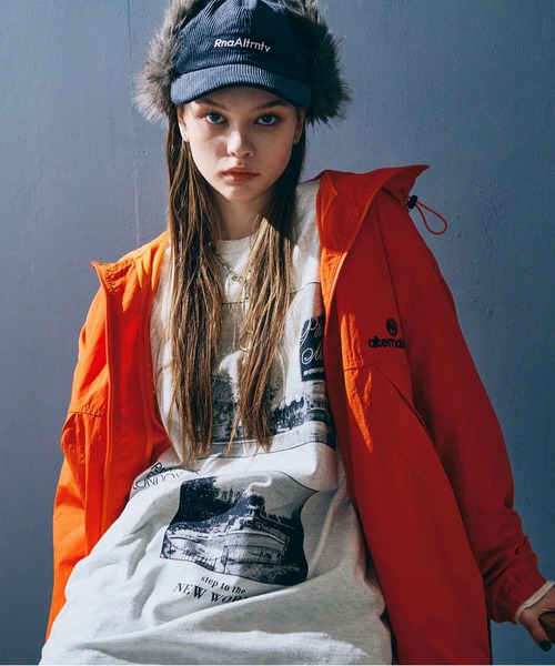 RNA(アールエヌエー)の「J2159 アスレチックオーバージャケット(ナイロンジャケット・レディース・ブラック/ネイビー/オレンジ・MEDIUM)」の7枚目の写真