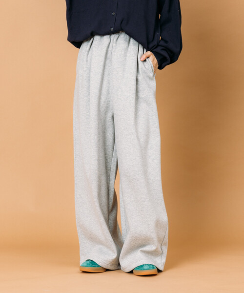 FREAK'S STORE（フリークスストア）の「限定展開 ワイドシルエット ボンディング スウェットパンツ（スウェットパンツ・メンズ・ブラック/チャコールグレー/グレー・SMALL/MEDIUM/LARGE）」の21枚目の写真