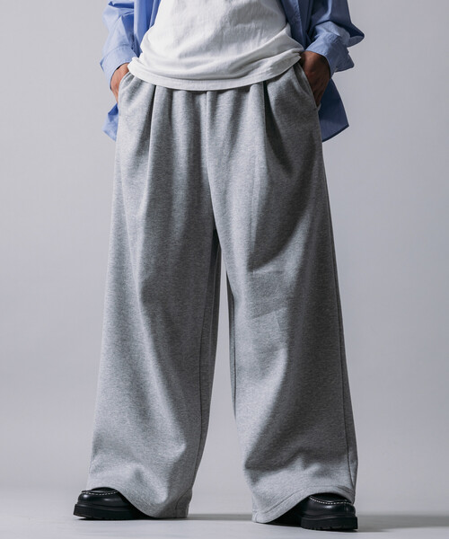 FREAK'S STORE（フリークスストア）の「限定展開 ワイドシルエット ボンディング スウェットパンツ（スウェットパンツ・メンズ・ブラック/チャコールグレー/グレー・SMALL/MEDIUM/LARGE）」の4枚目の写真
