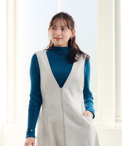 12Twelve Agenda(トゥエルブ アジェンダ)の「前後2wayフェイクスエードZIPフレアジャンスカ(ジャンパースカート・レディース・チャコールグレー/ブラウン/サックスブルー/グレイッシュベージュ・M)」の6枚目の写真