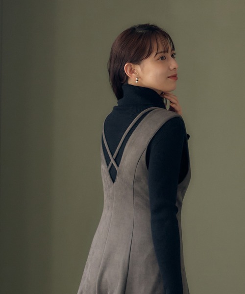 12Twelve Agenda(トゥエルブ アジェンダ)の「前後2wayフェイクスエードZIPフレアジャンスカ(ジャンパースカート・レディース・チャコールグレー/ブラウン/サックスブルー/グレイッシュベージュ・M)」の21枚目の写真