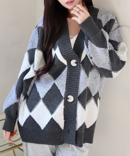 CECIL McBEE(セシルマクビー)の「アーガイル柄ニットカーディガン(カーディガン/ボレロ・レディース・ネイビー/ベージュ/ブラウン/ブラック・MEDIUM)」の20枚目の写真