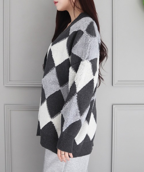 CECIL McBEE(セシルマクビー)の「アーガイル柄ニットカーディガン(カーディガン/ボレロ・レディース・ネイビー/ベージュ/ブラウン/ブラック・MEDIUM)」の21枚目の写真