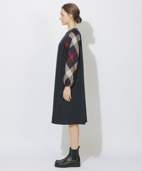 CB CRESTBRIDGE（シービークレストブリッジ）の「【Meシリーズ】スリーブチェックワンピース（ワンピース・レディース・ダークネイビー/ブラック・S/M）」の9枚目の写真