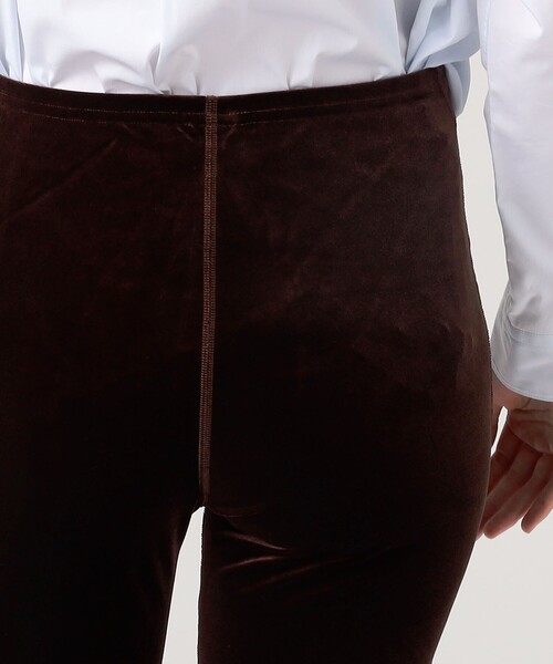 SIMONE WILD(シモーネワイルド)の「SIMONE WILD VELVET LONG SHORTS(その他パンツ・レディース・ブラック/ダークブラウン・M/S)」の8枚目の写真
