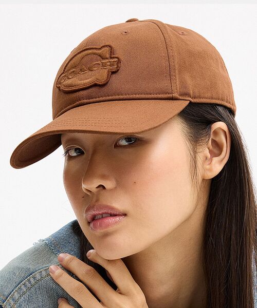 COACH（コーチ）の「レキシー パッチ ベースボール ハット