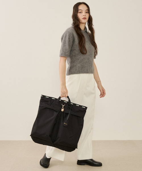 LeSportsac（レスポートサック）の「LG HELMET TOTE ノクターンフレームL（トートバッグ・レディース・ブラック・FREE）」の3枚目の写真