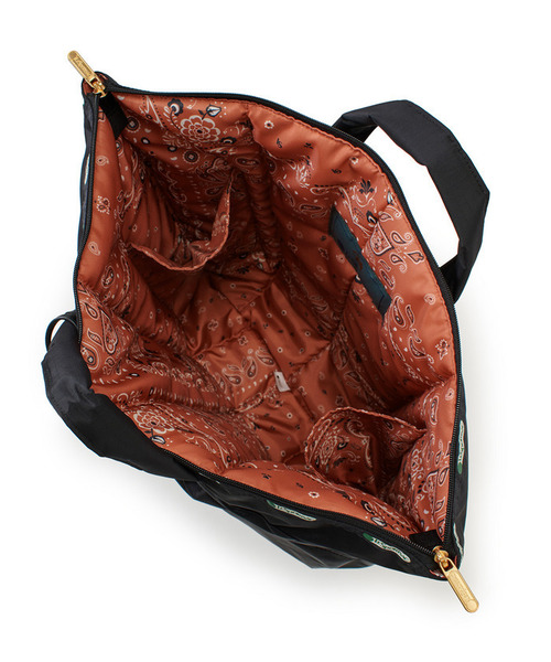 LeSportsac（レスポートサック）の「LG HELMET TOTE ノクターンフレームL（トートバッグ・レディース・ブラック・FREE）」の8枚目の写真