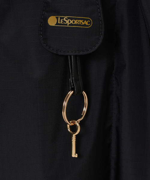 LeSportsac（レスポートサック）の「LG HELMET TOTE ノクターンフレームL（トートバッグ・レディース・ブラック・FREE）」の9枚目の写真