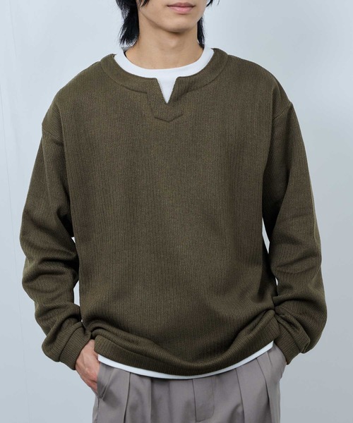 NAVY(ネイビー)の「【NAVY/ネイビー】 針抜き裏起毛 フェイクキーネックトレーナー(Tシャツ/カットソー・メンズ・チャコールグレー/カーキ/ベージュ/ネイビー・XL/L/M/S)」の3枚目の写真