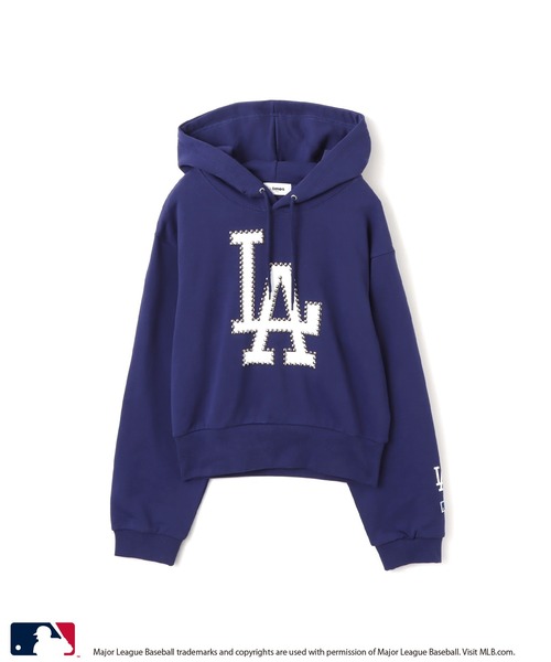 MLB（メジャーリーグベースボール）の「atmos pink MLB Studs Logo Sweat Hoodie / アトモス ピンク エムエルビー スタッズ ロゴ スウェット フーディ 【SP】（パーカー・レディース・ブルー/ブラウン/ネイビー・M/S）」の5枚目の写真