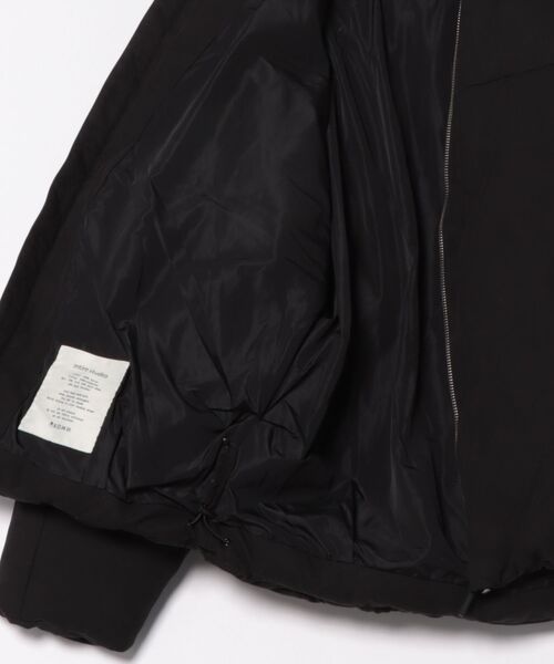 entire studios（エンタイアスタジオ）の「entire studios/エンタイアスタジオ/POD PUFFER（ブルゾン・メンズ・ブラック/カーキ・M/S）」の4枚目の写真