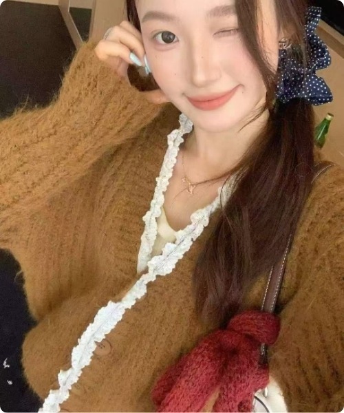 セール】レース縁取りのニットカーデ（カーディガン/ボレロ）｜I.O.E