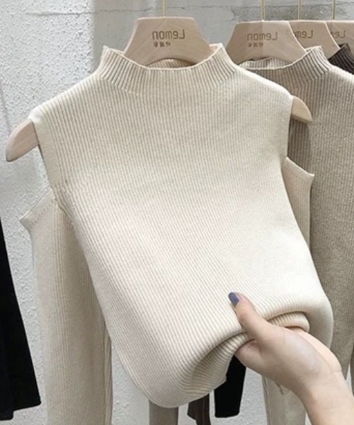 ampm(エーエムピーエム)の「ショルダーカットリブニットトップス(ニット/セーター・レディース・レッド/ホワイト/ブラック・FREE)」の22枚目の写真