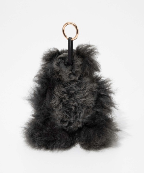 COSY（コージー）の「COSY Medium Bear Baby Alpaca Key ring コージー ミディアム ベア ベビーアルパカ キーリング 熊 チャーム（チャーム・レディース・ベージュ系1/グレー系1/ホワイト系1/ブラウン系1・FREE）」の14枚目の写真