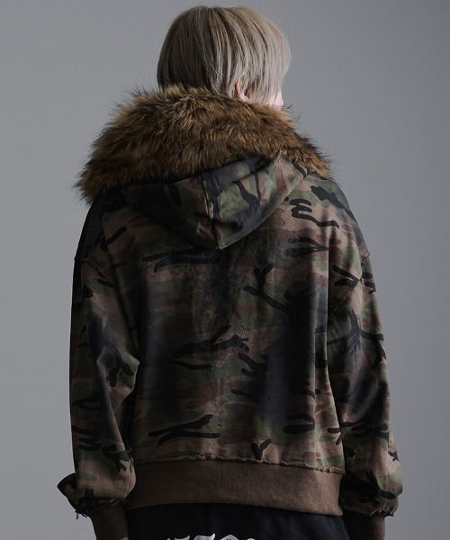 SILVER BULLET（シルバーバレット）の「『PSYCHO NATION UNDER GROUND /サイコネーションアンダーグラウンド』ファー脱着スプレーZIP PK（パーカー・メンズ・ブラック/カモフラージュ・M/L）」の11枚目の写真