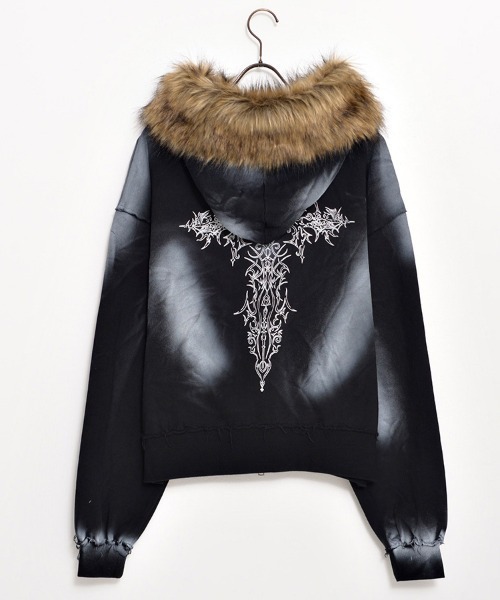 SILVER BULLET（シルバーバレット）の「『PSYCHO NATION UNDER GROUND /サイコネーションアンダーグラウンド』ファー脱着スプレーZIP PK（パーカー・メンズ・ブラック/カモフラージュ・M/L）」の17枚目の写真