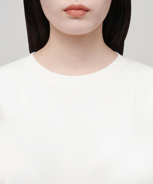 MUSINSA STANDARD WOMAN（ムシンサスタンダードウーマン）の「ウィメンズクルーネッククロップTシャツ[クリーム]（Tシャツ/カットソー・レディース・その他・SMALL/MEDIUM/LARGE/X-LARGE/X-SMALL）」の3枚目の写真