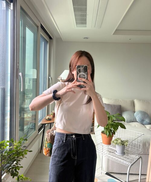 MUSINSA STANDARD WOMAN（ムシンサスタンダードウーマン）の「ウィメンズクルーネッククロップTシャツ[クリーム]（Tシャツ/カットソー・レディース・その他・SMALL/MEDIUM/LARGE/X-LARGE/X-SMALL）」の6枚目の写真
