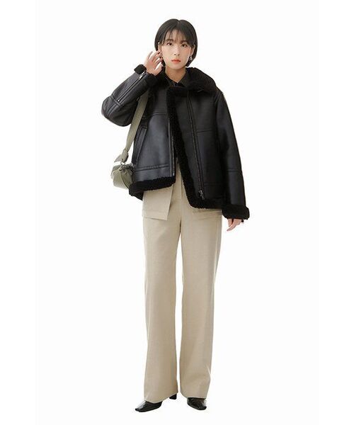 MUSINSA STANDARD WOMAN（ムシンサスタンダードウーマン）の「ウィメンズオーバーサイズシルキーシャツ[ブラック]（シャツ/ブラウス・レディース・その他・SMALL/MEDIUM/LARGE/X-SMALL）」の3枚目の写真