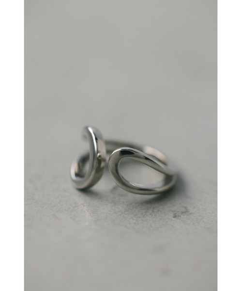 STYLEMIXER（スタイルミキサー）の「アートラインリング（リング・レディース・ゴールド/シルバー・FREE）」の4枚目の写真