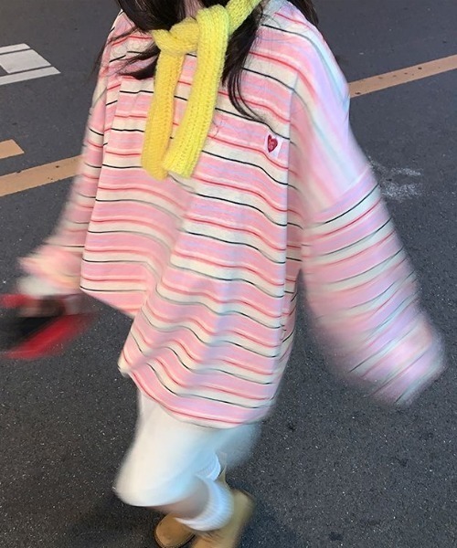 セール】ボーダー柄ワンポイントトレーナー（スウェット）｜ViViDAY