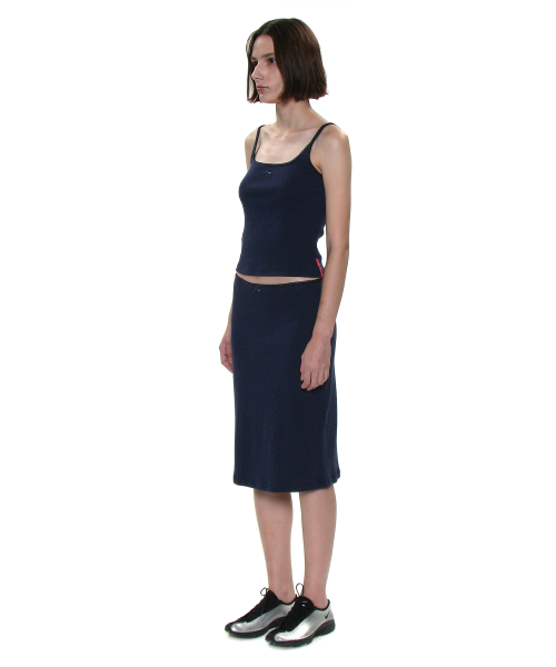 PARTIMENTO WOMEN(パルティメントウィメン)の「PWC レーストリムアイレットスリーブレス_ネイビー(Tシャツ/カットソー・レディース・その他・SMALL/MEDIUM/LARGE)」の3枚目の写真