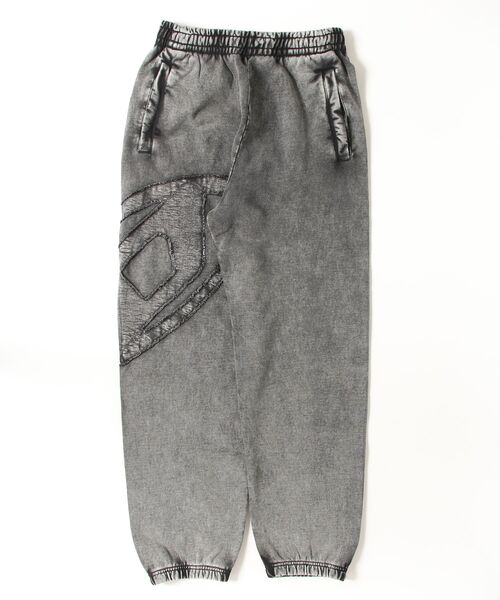 DIESEL（ディーゼル）の「メンズ スウェットパンツ P-MARKY-DEN（スウェットパンツ・メンズ・ブラック・X-SMALL/XX-LARGE/SMALL/X-LARGE/MEDIUM/LARGE/XX-SMALL）」の2枚目の写真