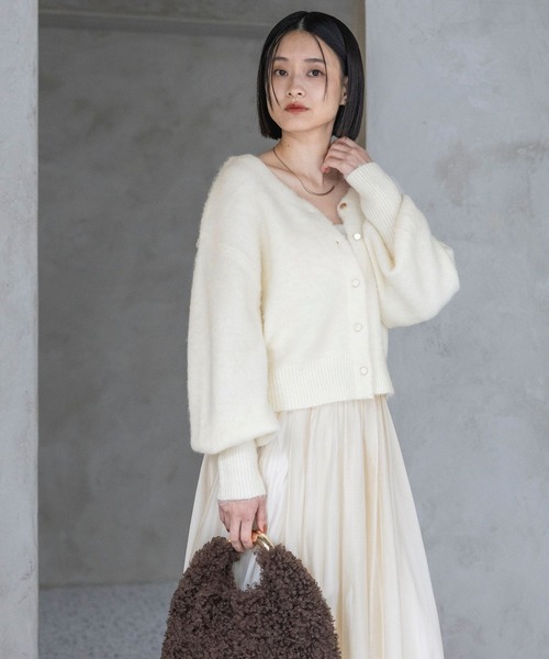 セール】【WEB限定】キンボタンシャギーVネックカーディガン