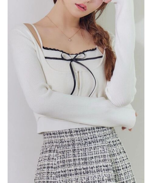 EATME（イートミー）の「バイカラーキャミニットアンサンブル（ニット/セーター・レディース・グレー/ベージュ/ブラック/オフホワイト・FREE）」の2枚目の写真