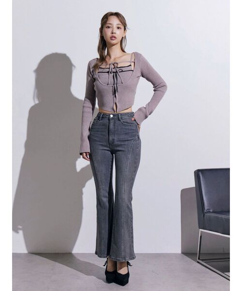 EATME(イートミー)の「バイカラーキャミニットアンサンブル(ニット/セーター・レディース・グレー/ベージュ/ブラック・FREE)」の6枚目の写真