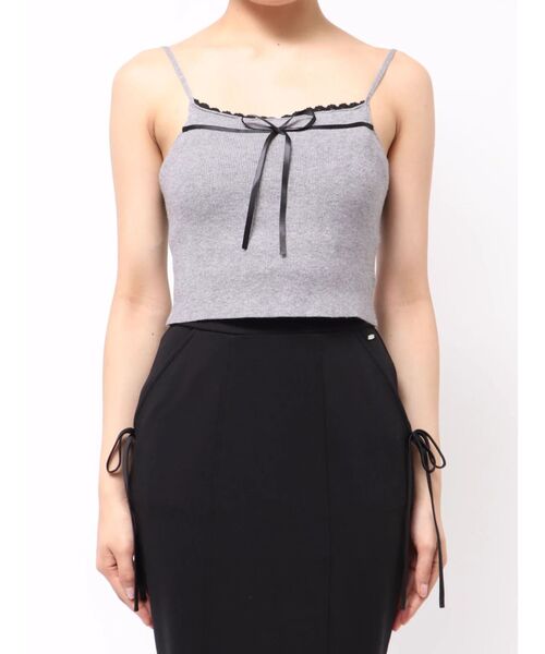 EATME(イートミー)の「バイカラーキャミニットアンサンブル(ニット/セーター・レディース・グレー/ベージュ/ブラック・FREE)」の22枚目の写真