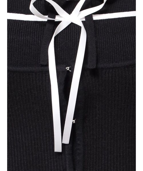 EATME(イートミー)の「バイカラーキャミニットアンサンブル(ニット/セーター・レディース・グレー/ベージュ/ブラック・FREE)」の14枚目の写真