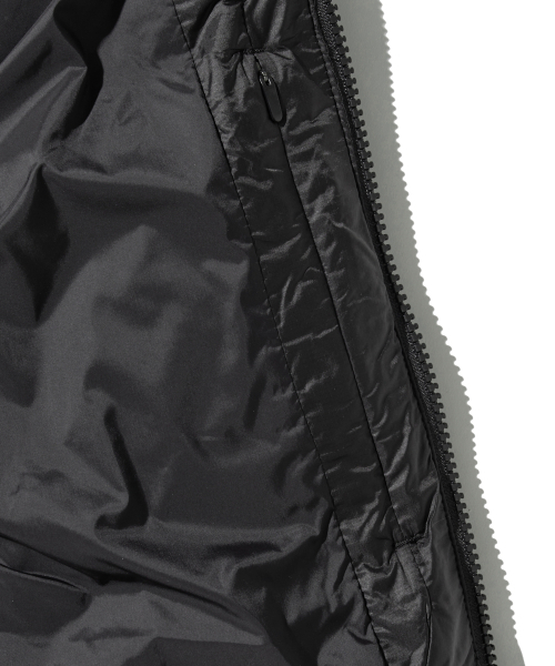 PHYPS MOTORCYCLE(フィップスモーターサイクル)の「H-Tech Dimensional Down Vest Black(ダウンベスト・レディース・その他・SMALL/MEDIUM/LARGE/X-LARGE)」の10枚目の写真