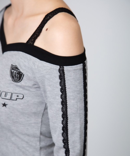 Chiina（チーナ）の「Chiina /ワンショルダー　レースラインスポーティートップス（Tシャツ/カットソー・レディース・ネイビー/レッド/グレー/ブルー・FREE）」の12枚目の写真