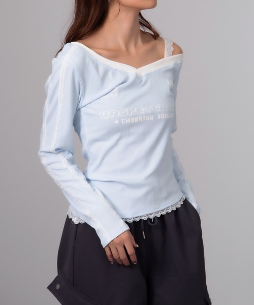 Chiina（チーナ）の「Chiina /ワンショルダー　レースラインスポーティートップス（Tシャツ/カットソー・レディース・ネイビー/レッド/グレー/ブルー・FREE）」の22枚目の写真