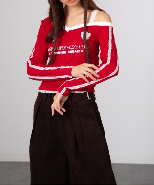 Chiina（チーナ）の「Chiina /ワンショルダー　レースラインスポーティートップス（Tシャツ/カットソー・レディース・ネイビー/レッド/グレー/ブルー・FREE）」の16枚目の写真