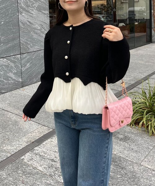 prose verse(プロズヴェール)の「裾バルーンパールボタンドッキングペプラムニット(カーディガン/ボレロ・レディース・ブラック・LARGE/MEDIUM)」の11枚目の写真