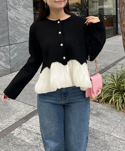 prose verse(プロズヴェール)の「裾バルーンパールボタンドッキングペプラムニット(カーディガン/ボレロ・レディース・ブラック・LARGE/MEDIUM)」の16枚目の写真