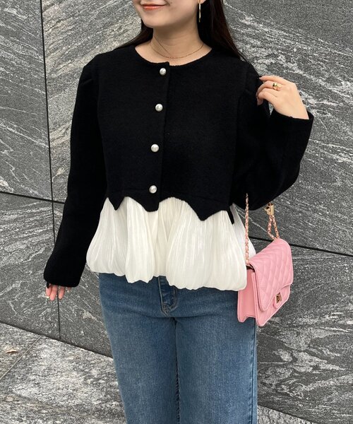 prose verse(プロズヴェール)の「裾バルーンパールボタンドッキングペプラムニット(カーディガン/ボレロ・レディース・ブラック・LARGE/MEDIUM)」の8枚目の写真