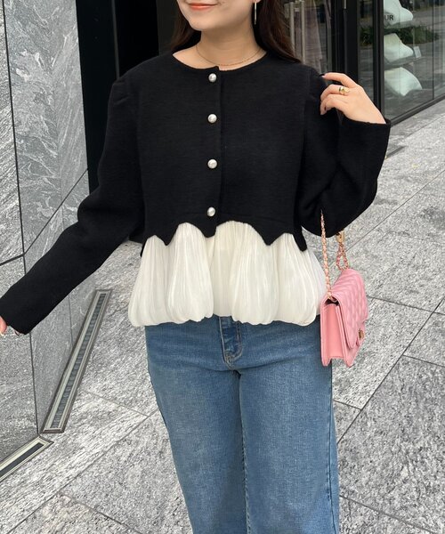 prose verse(プロズヴェール)の「裾バルーンパールボタンドッキングペプラムニット(カーディガン/ボレロ・レディース・ブラック・LARGE/MEDIUM)」の9枚目の写真