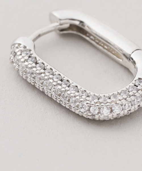 Luv Aj(ラブエージェー)の「《追加》LUV AJ ラヴエージェイ THE PAVE CHAIN LINK HUGGIES(ピアス(両耳用)・レディース・ゴールド/シルバー・FREE)」の10枚目の写真