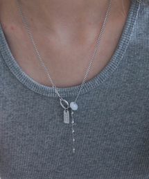 PEARLY MORE（パ―リーモア）の「ホワイトジェイドチェインドロップネックレス_PM25N013HS（ネックレス）」