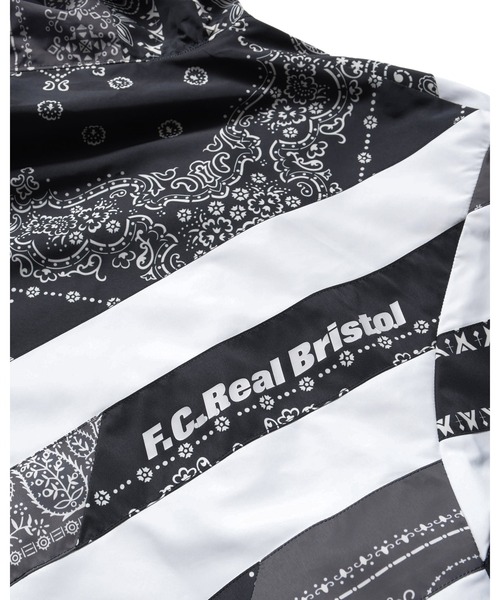 F.C.Real Bristol(エフシーレアルブリストル)の「PATCHWORK STRIPE PRACTICE JACKET(ブルゾン・メンズ・ブラック/トリコロール・SMALL/MEDIUM/LARGE/X-LARGE/XX-LARGE)」の7枚目の写真