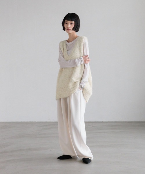 LOWRYS FARM（ローリーズファーム）の「チュールシャギーベスト　638101（ベスト・レディース・グレー/アイボリー/ブラック・FREE）」の5枚目の写真