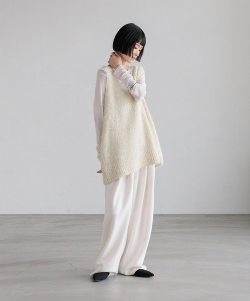 LOWRYS FARM（ローリーズファーム）の「チュールシャギーベスト　638101（ベスト・レディース・グレー/アイボリー/ブラック・FREE）」の6枚目の写真