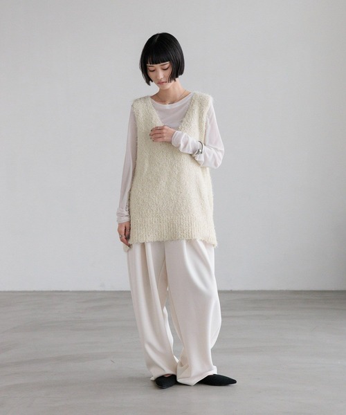 LOWRYS FARM（ローリーズファーム）の「チュールシャギーベスト　638101（ベスト・レディース・グレー/アイボリー/ブラック・FREE）」の7枚目の写真