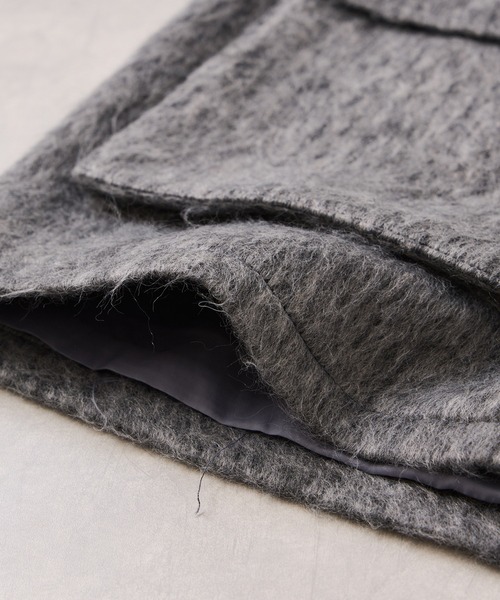 VIS（ビス）の「【WEB限定】衿袖レザーシャギーアウター（カバーオール・レディース・ダークブラウン/チャコールグレー・FREE）」の11枚目の写真